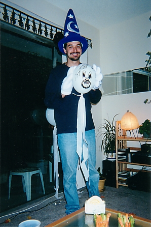 halloween09.jpg (116121 bytes)