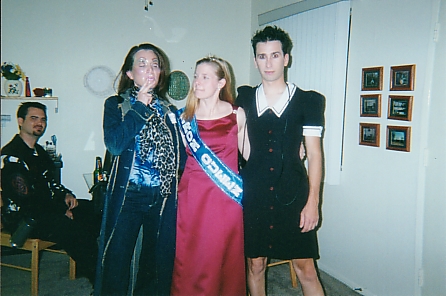 halloween11.jpg (106311 bytes)