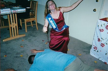 halloween12.jpg (120261 bytes)
