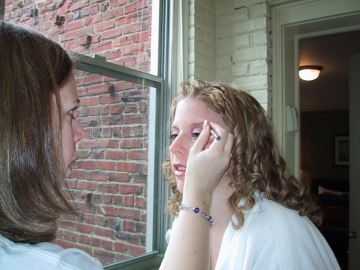 wedding01.jpg (80631 bytes)