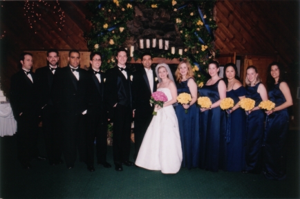 weddingparty01.jpg (83374 bytes)